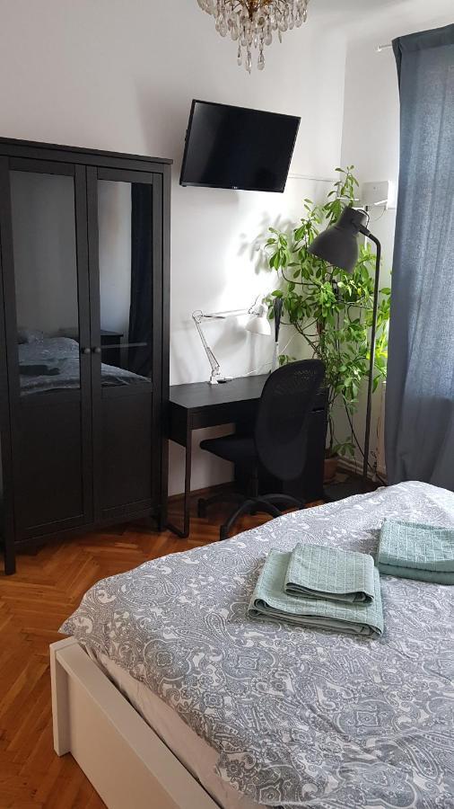 12 Residence Cotroceni Boekarest Buitenkant foto