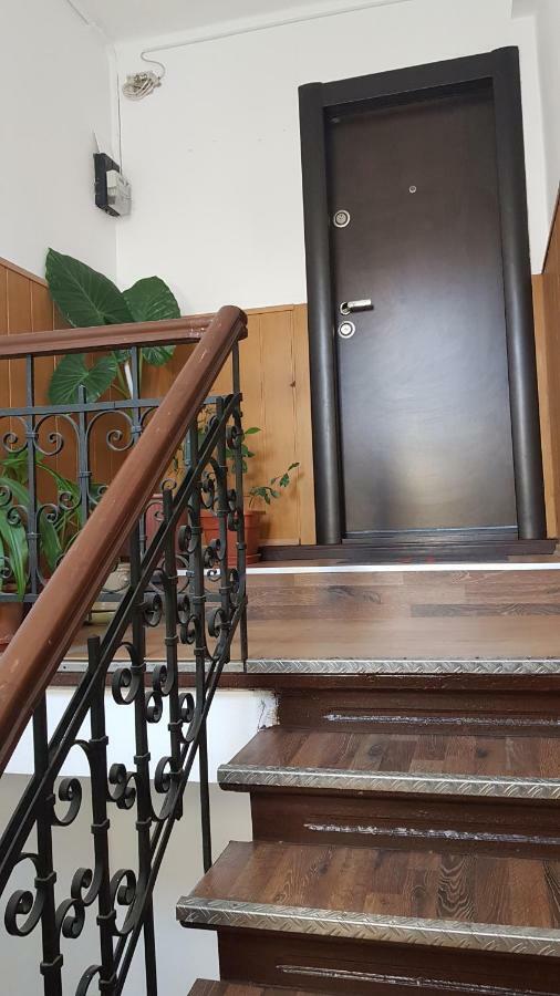 12 Residence Cotroceni Boekarest Buitenkant foto